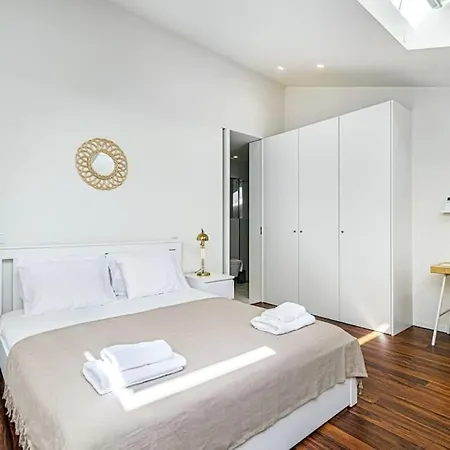 Apartment Bombarda Iv By Innkeeper *